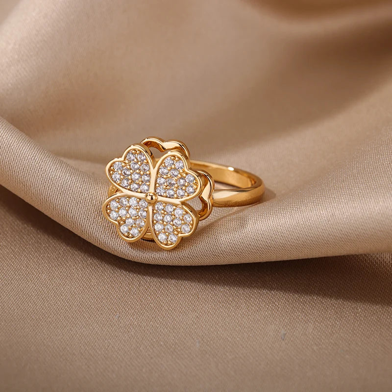 Four-Leaf Clover Spinner Ring