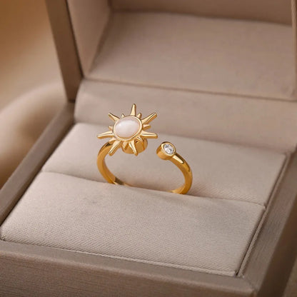 Women's Sun Pendant Spinner Ring