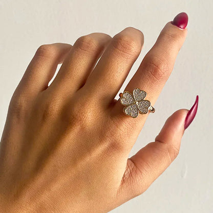 Four-Leaf Clover Spinner Ring