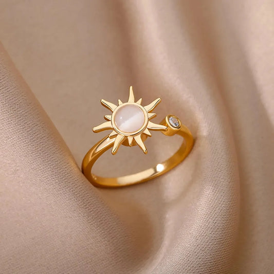 Women's Sun Pendant Spinner Ring