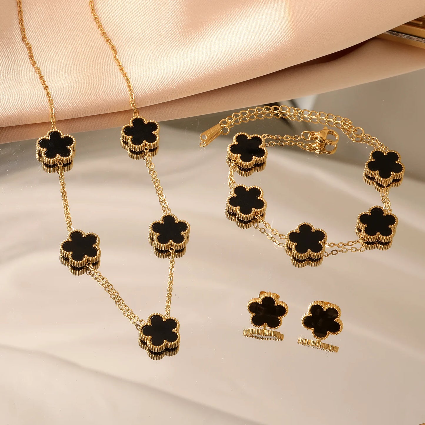Flower Necklace Earrings Set