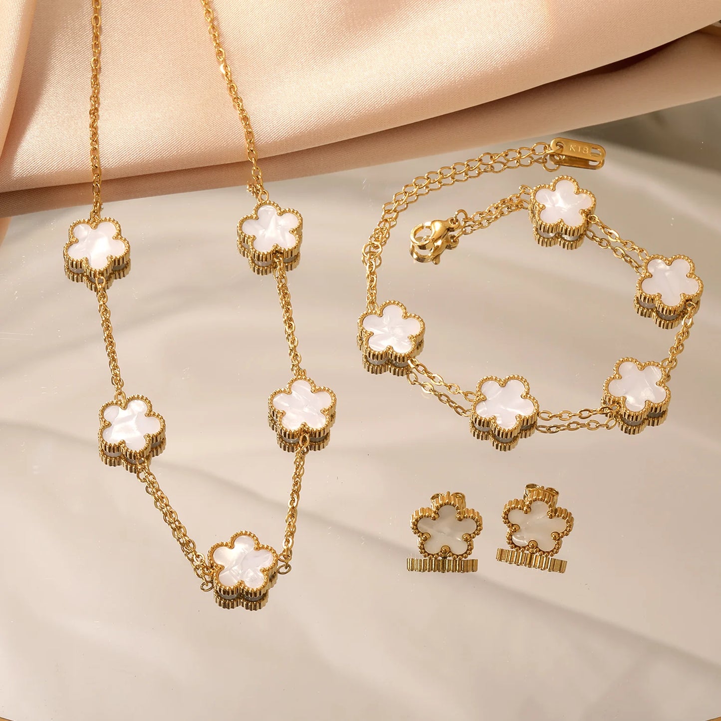 Flower Necklace Earrings Set